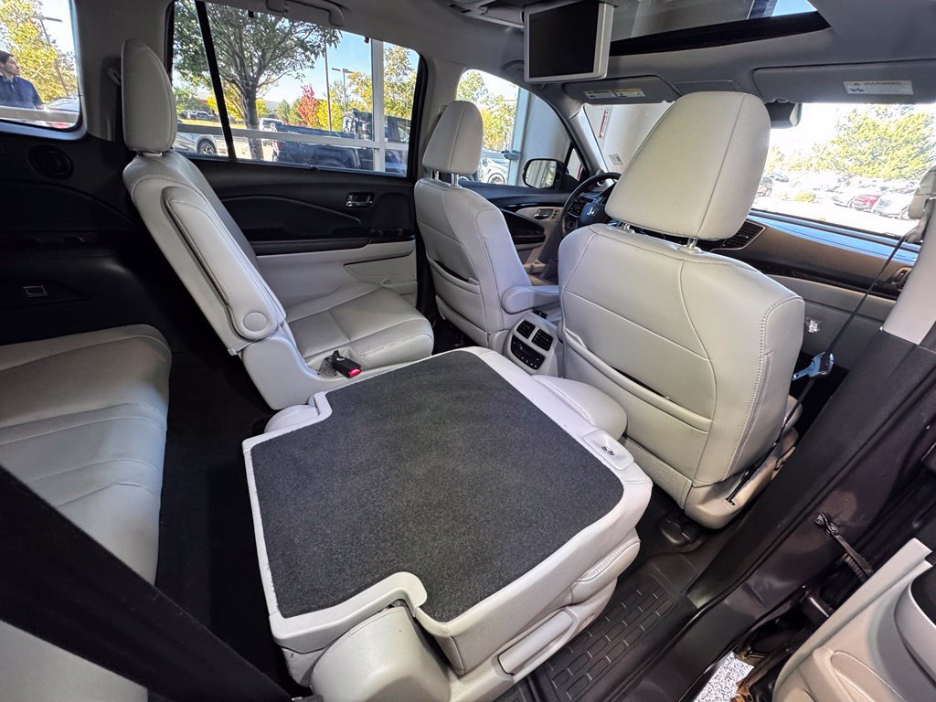 Used 2022 Honda Pilot Touring image 49
