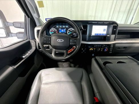 Used 2024 Ford F250 XL w/ XL Off-Road Package AWD/4WD image 14
