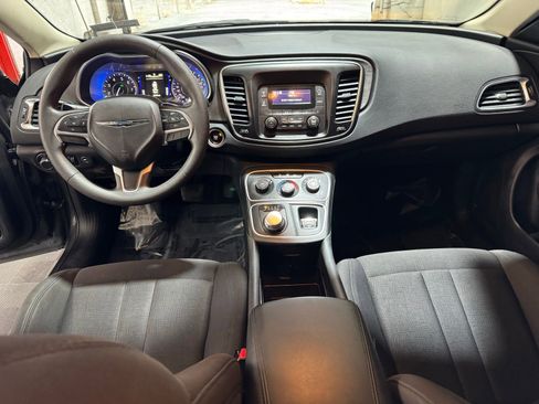 Used 2016 Chrysler 200 LX FWD image 13