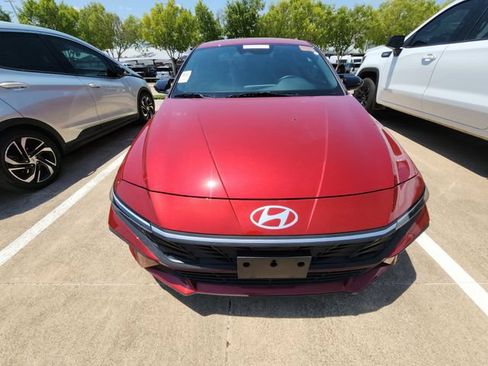 Used 2026 Hyundai Elantra Sport FWD image 2