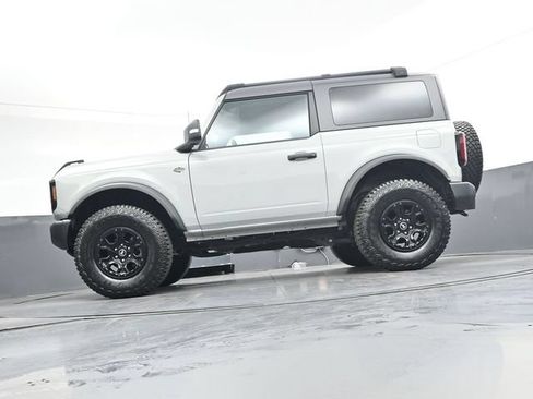 Used 2023 Ford Bronco Wildtrak AWD/4WD image 33