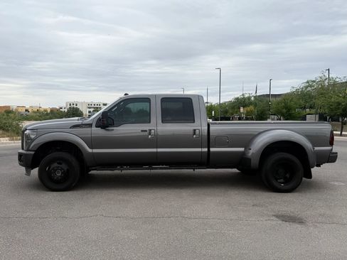 Used 2014 Ford F350 Lariat w/ Camper Package image 5