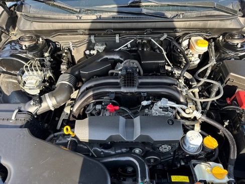 Used 2016 Subaru Outback 2.5i Limited image 10