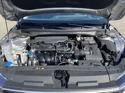 New 2026 Kia K4 LXS image 18