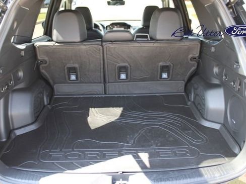 Used 2025 Subaru Forester Touring w/ Popular Package - Touring image 10