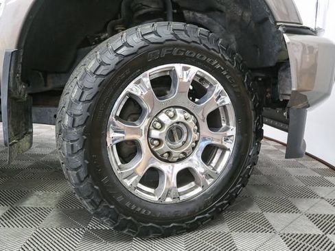 Used 2022 Ford F350 King Ranch w/ Snow Plow Prep Package AWD/4WD image 15