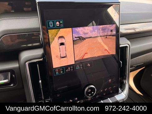 New 2026 GMC Yukon Elevation w/ Elevation Premium Package AWD/4WD image 14