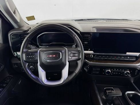 Used 2023 GMC Sierra 1500 Elevation w/ Elevation Premium Package AWD/4WD image 21