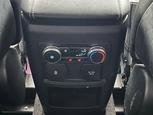 Used 2020 Ford Explorer ST w/ ST Street Pack image 21