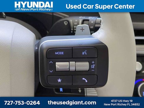 Used 2024 Hyundai Santa Fe SEL FWD image 30