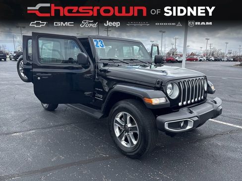 Used 2023 Jeep Wrangler Sahara w/ Cold Weather Group image 25