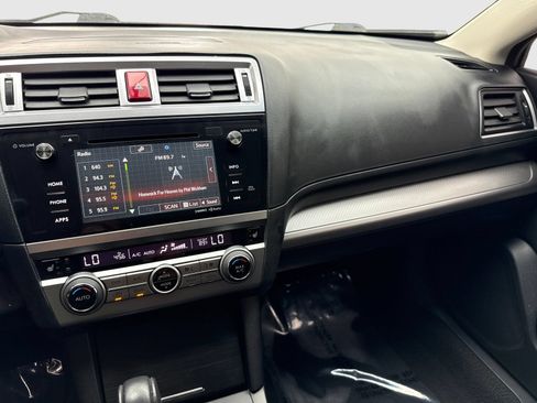 Used 2015 Subaru Outback 2.5i Premium AWD/4WD image 24
