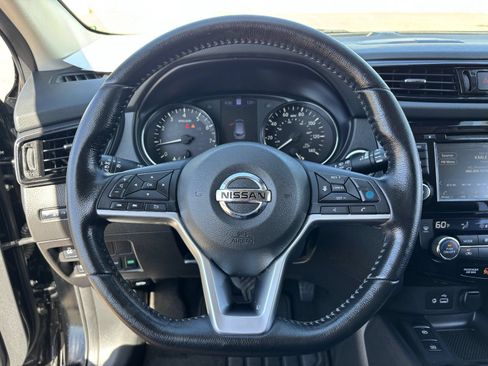 Certified 2021 Nissan Rogue Sport SL w/ Premium Package FWD image 26