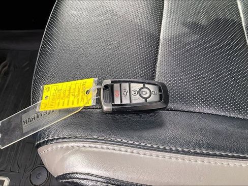 Used 2018 Ford F150 Raptor w/ Equipment Group 802A Luxury image 11