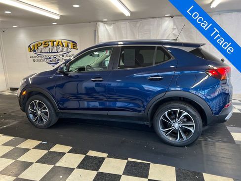 Used 2022 Buick Encore GX Select AWD/4WD image 7