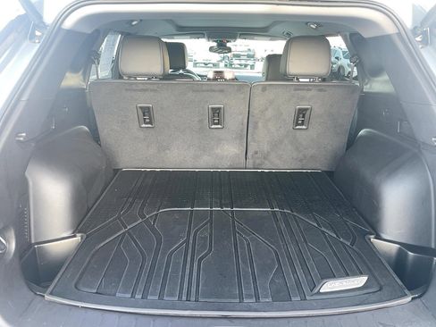 Used 2024 Chevrolet Blazer LT image 5