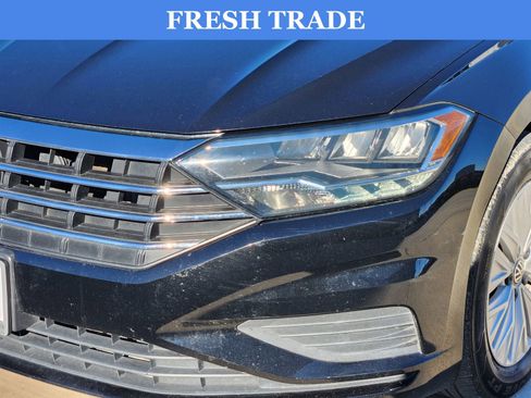 Used 2019 Volkswagen Jetta S w/ Driver Assistance Package image 9