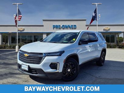 Used 2022 Chevrolet Traverse LS