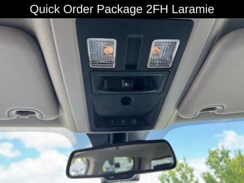 Used 2015 RAM 2500 Laramie AWD/4WD image 15