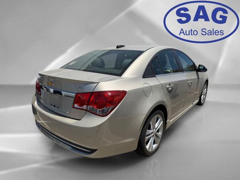 Used 2015 Chevrolet Cruze LTZ w/ Sun, Sound and Sport Package FWD image 3