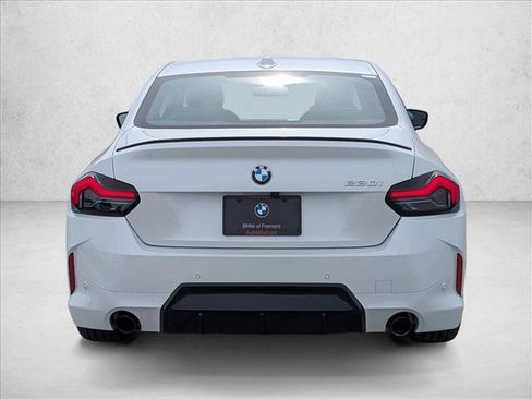 Used 2025 BMW 230i Coupe w/ M Sport Package RWD image 7
