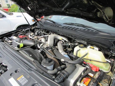 Used 2021 Ford F550 4x4 Regular Cab Super Duty w/ Power Equipment Group image 46