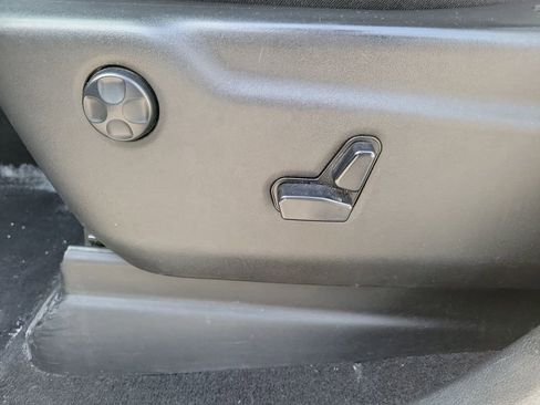 Used 2019 Dodge Durango GT image 24