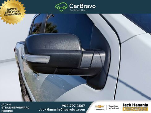 Used 2020 Nissan Titan SV w/ SV Convenience Package AWD/4WD image 11