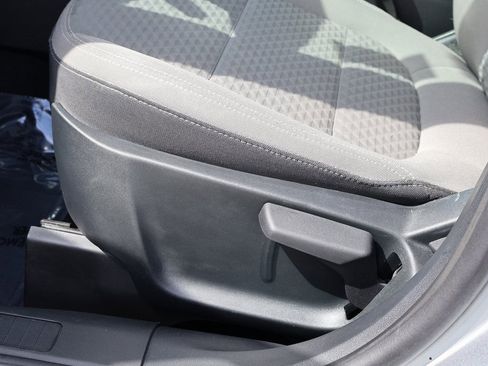 Used 2022 Ford Escape SE image 23