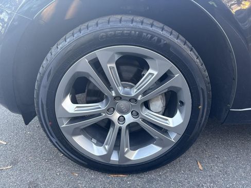 Used 2013 Audi Q5 3.0T Prestige image 17