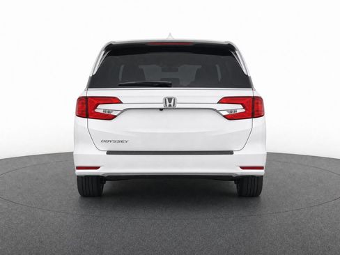 Used 2018 Honda Odyssey LX image 6