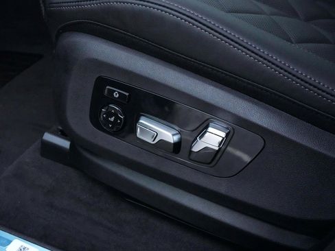 New 2026 BMW X5 xDrive40i w/ M Sport Package image 23