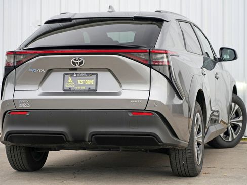 Used 2024 Toyota bZ4X AWD w/ Weather Package image 4