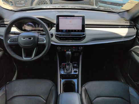 Used 2023 Jeep Compass Limited w/ Elite Group image 15