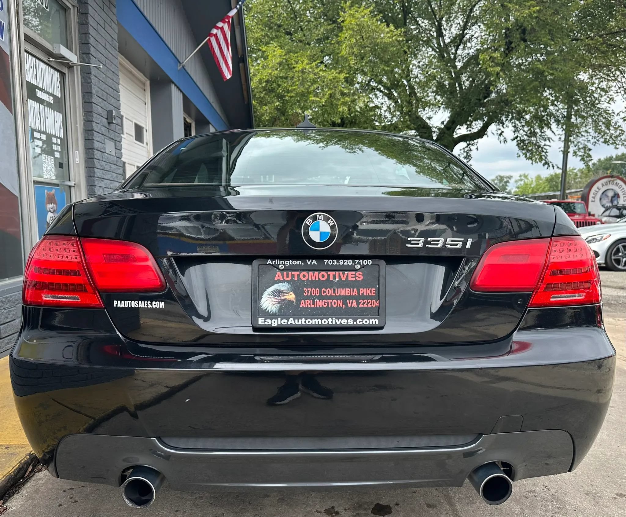 Used 2012 BMW 335i xDrive Coupe w/ M Sport Pkg AWD/4WD image 4
