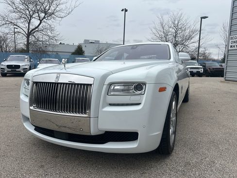 Used 2014 Rolls-Royce Ghost RWD image 8
