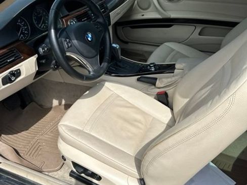 Used 2012 BMW 328i xDrive Coupe AWD/4WD image 5