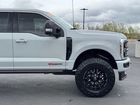 Used 2026 Ford F350 Platinum AWD/4WD image 11