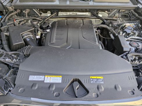 Certified 2025 Audi Q5 Premium Plus w/ Premium Plus image 31