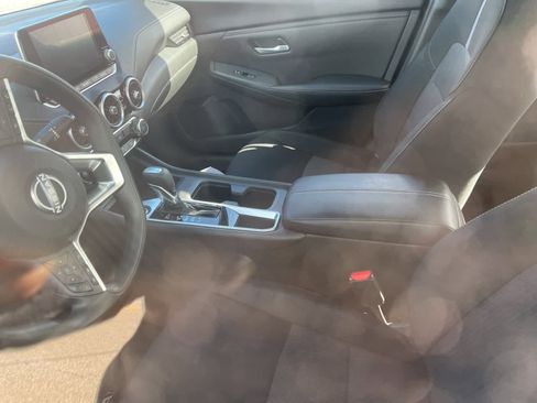 Used 2025 Nissan Sentra SV image 27