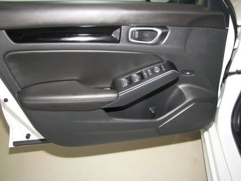 Used 2025 Honda Civic Sport Touring image 11