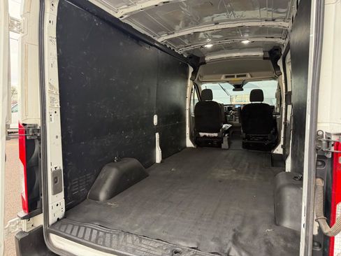 Used 2020 Ford Transit 250 Medium Roof AWD w/ Interior Upgrade Package image 25