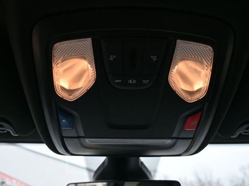 Used 2024 RAM 3500 Big Horn image 37