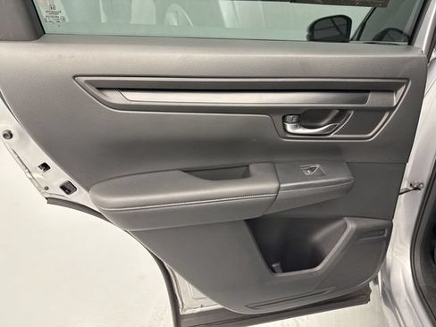 Used 2024 Honda CR-V LX image 17