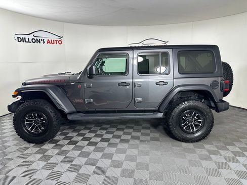 Used 2024 Jeep Wrangler Unlimited Rubicon w/ XTREMEE 35" Tire Package AWD/4WD image 3