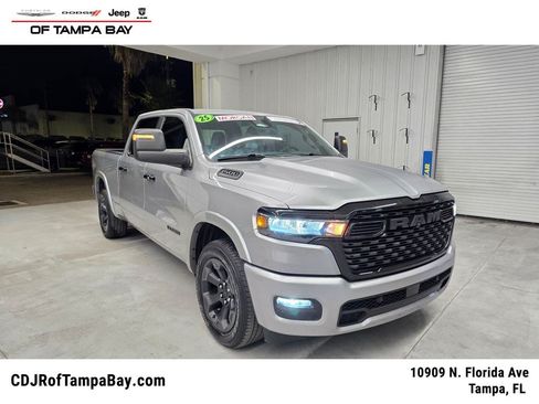 Certified 2025 RAM 1500 Big Horn AWD/4WD image 1