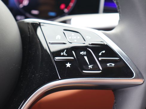 New 2025 Mercedes-Benz S 580 4MATIC Sedan image 26