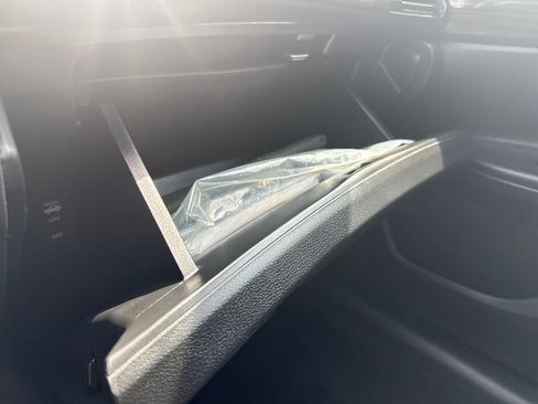 Used 2016 Honda Accord EX-L image 37