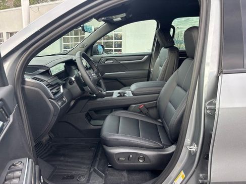 New 2026 GMC Acadia Elevation w/ Elevation Premium Package image 12