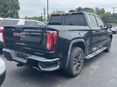 Used 2021 GMC Sierra 1500 Denali w/ Technology Package AWD/4WD image 3